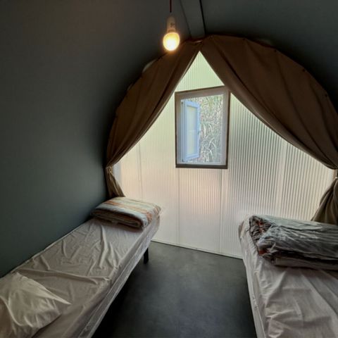 Bungalowzelt 4 Personen - COCO SWEET 4 Personen - 2 Schlafzimmer, ohne Sanitäranlagen, nicht klimatisiert