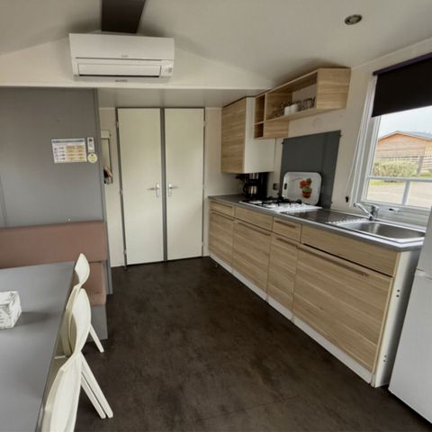 MOBILE HOME 4 people - MH Confort Mistral sleeps 4 - 2 bedrooms, air conditioning and television