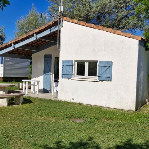 House 4 persons - Maisonette 2/4 people - 1 bedroom, air conditioning and television