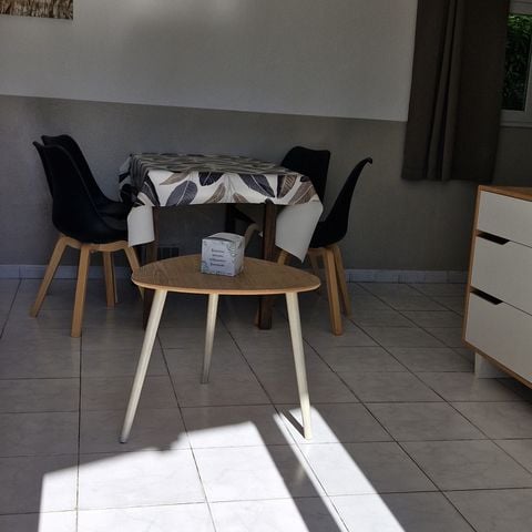 House 4 persons - Maisonette 2/4 people - 1 bedroom, air conditioning and television
