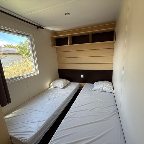 MOBILE HOME 12 people - Confort GRAND Mistral sleeps 12 - 6 bedrooms, air-conditioned, television