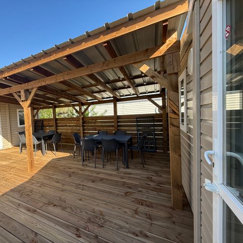 MOBILE HOME 12 people - Confort GRAND Mistral sleeps 12 - 6 bedrooms, air-conditioned, television