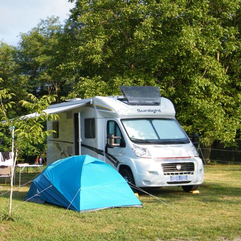 EMPLACEMENT - Camping car