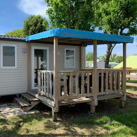 Mobilheim 4 Personen - 20m² + Überdachte Holzterrasse 8m². 2/4 Pers.