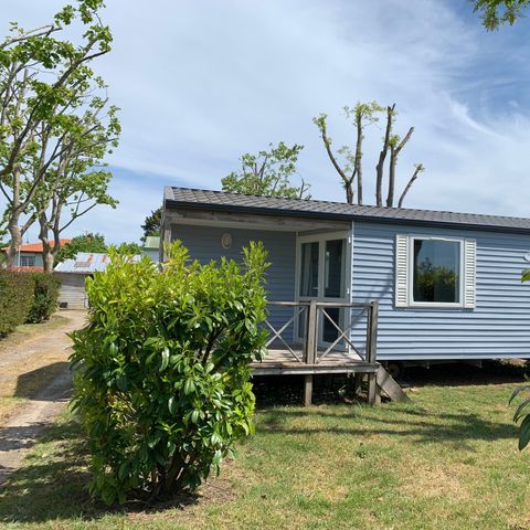 Mobilheim 4 personen - 26m² - Integrierte Holzterrasse von 7m².
