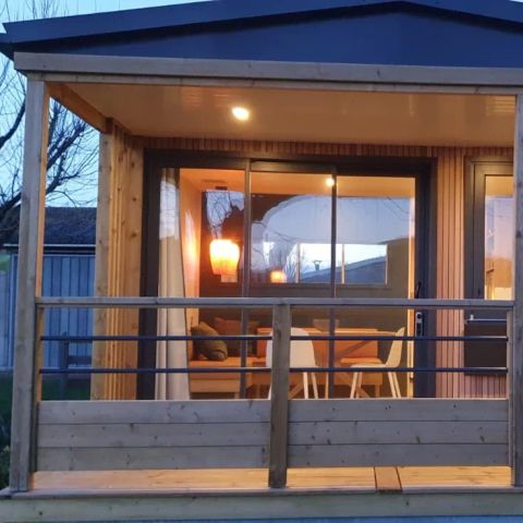 CASA MOBILE 6 persone - Novità 2022 - Casa mobile in piedi 28m2 + terrazza integrata 8m2 4/6 pers.