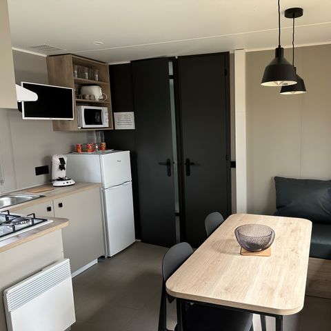 Mobilheim 5 personen - LOGGIA 2- Mobilheim 25m² + Überdachte Holzterrasse 9m²