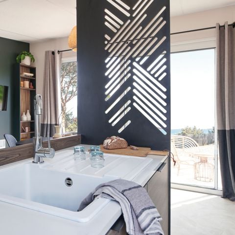 MOBILHOME 8 personas - Exclusiva casa familiar Nature de 3+1 dormitorios con piscina privada