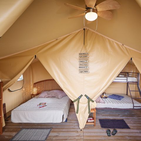 CANVAS BUNGALOW 4 people - canopy bungalow 19m² without sanitary facilities (Accommodation for the 2022 season)