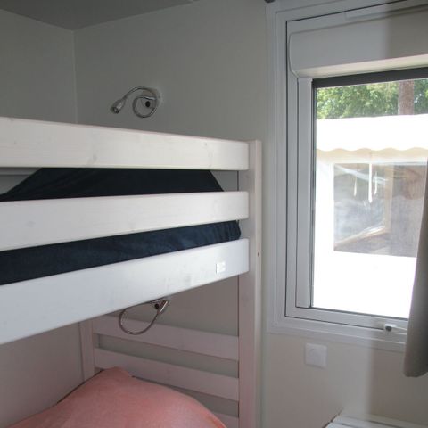 BUNGALOW 8 personnes - Privilège 40m² - 3 chambres - Clim - 2 TV - LV - Four