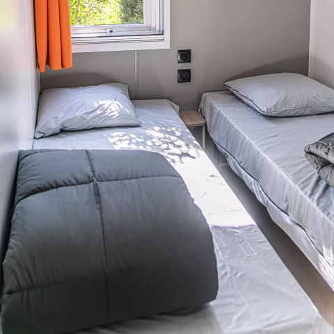 Mobilheim 8 Personen - 5 Zimmer 8 Personen Klimatisiert + TV