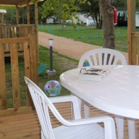 BUNGALOW 2 personnes - 1 chambre