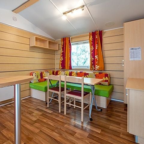 Stacaravan 6 personen - Classic XL | 2 slaapkamers | 4/6 pers. | Verhoogd terras