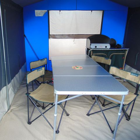 Tent 2 personen - Kant-en-klaar pakket (6 A elektriciteit)