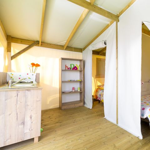 Glamping tent 4 persons - Funflower Standard 20m² / 2 bedrooms - terrace (without en-suite facilities)