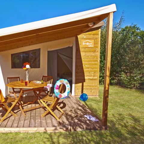 Glamping tent 4 persons - Funflower Standard 20m² / 2 bedrooms - terrace (without en-suite facilities)