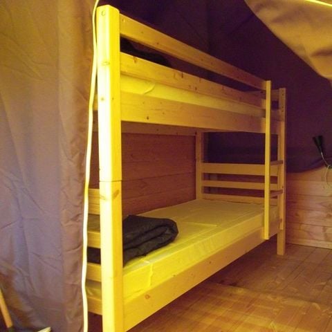 Bungalow toilé 4 personnes - Amazone Standard 20m² / - 2 chambres - Terrasse - Sans sanitaires privatifs