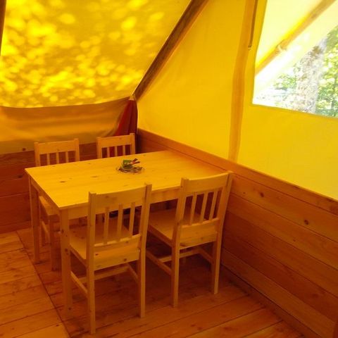 Glamping tent 4 persons - Bungalow Amazone Standard 20m² / 2 bedrooms - terrace (no private bathroom)