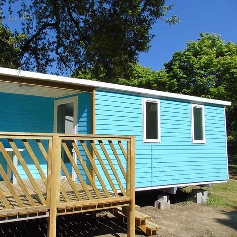 Stacaravan 4 personen - Comfort 24 m² / - 2 slaapkamers - Terras