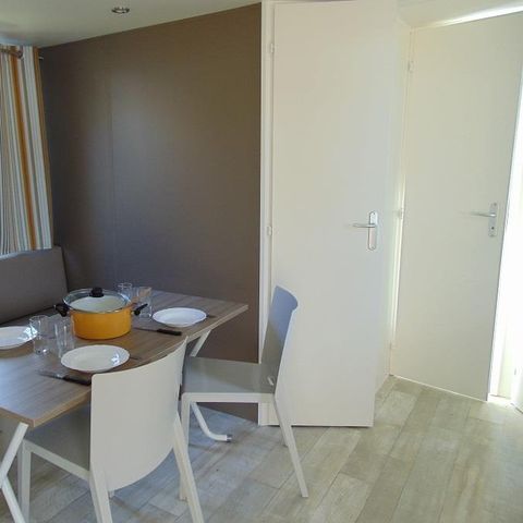 MOBILHOME 4 personnes - Confort 24 m² / 2 chambres - terrasse