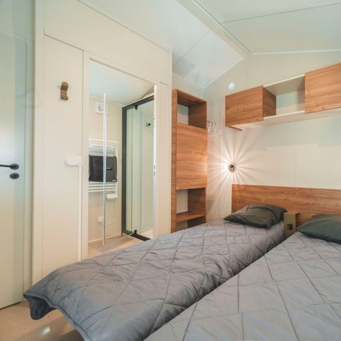 Stacaravan 6 personen - PREMIUM KLIMAAT 4/6 Pers 33m² (33m²)