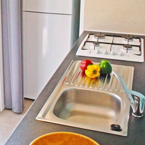 Mobile home 6 persons - Comfort | 2 Bedrooms | 4/6 Pers. | Raised terrace | TV
