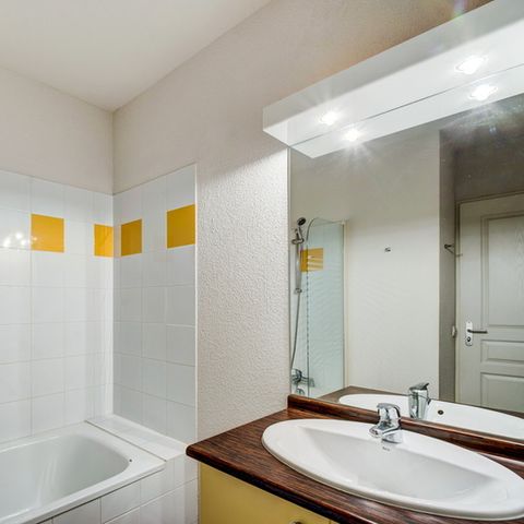 Piso 8 personas - Piso de 3 habitaciones para 8 personas