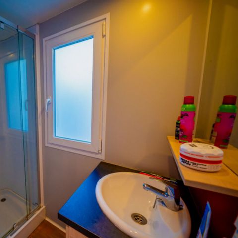 BUNGALOW 4 personnes - 4 PERS