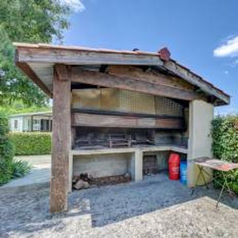 Stellplatz - 80 bis 120 m² (Auto + Zelt/Wohnwagen oder Wohnmobil)