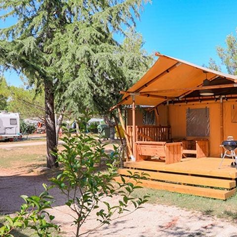 TENTE TOILE ET BOIS 6 personnes - Tente Safari Lodge | 3 Ch. | 6 Pers. | 1 SDB | Clim.