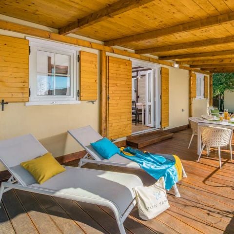 Stacaravan 6 personen - LUXE KAMPEERHUIS