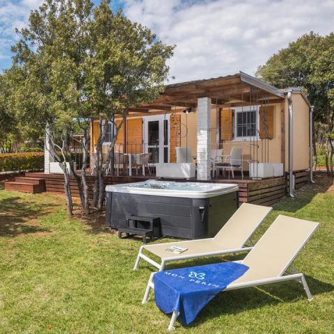 MOBILHOME 6 personas - CASA DE CAMPING DE LUJO CON JACUZZI