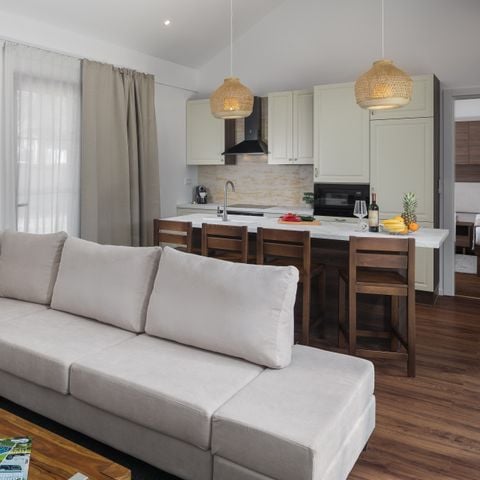 VILLA 5 people - LUXURY BAY VILLA PORTO BUS WITH PRIVATE HOT TUB