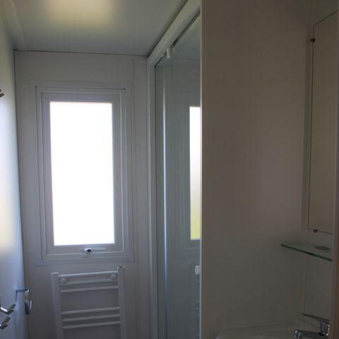 Mobilheim 8 Personen - Mobilheim Eva 40 - 4 Schlafzimmer 1 Bad - 40m² + halbüberdachte Terrasse