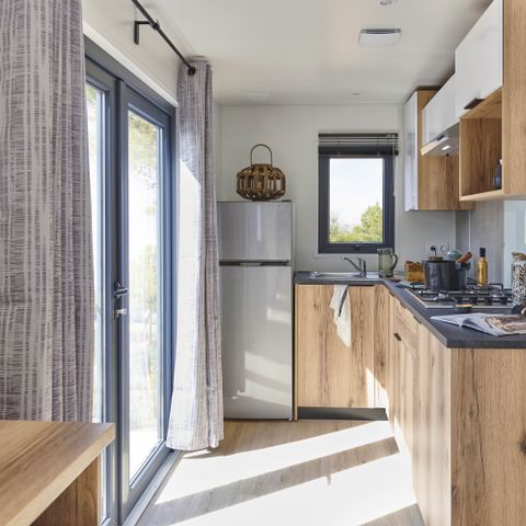 BUNGALOW 4 personnes - Mobil home Lodge 77 Confort plus 2 chambres - 30 m² + terrasse semi couverte