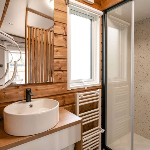 Mobilheim 4 Personen - LA CLAIRIERE SEASONOVA - Cottage Signature, privater Jacuzzi, Klimaanlage