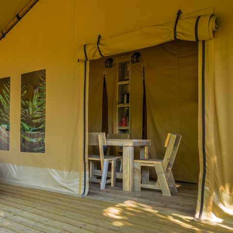 Canvas and wooden tent 5 persons - SLOW LODGE - 2 bedrooms, no bathroom