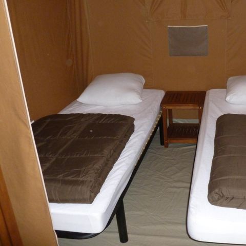 TENDA DA CAMPEGGIO 4 persone - Tenda completamente attrezzata (senza servizi igienici né riscaldamento)