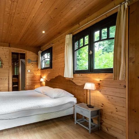 UNUSUAL ACCOMMODATION 4 people - HOTELIERE
