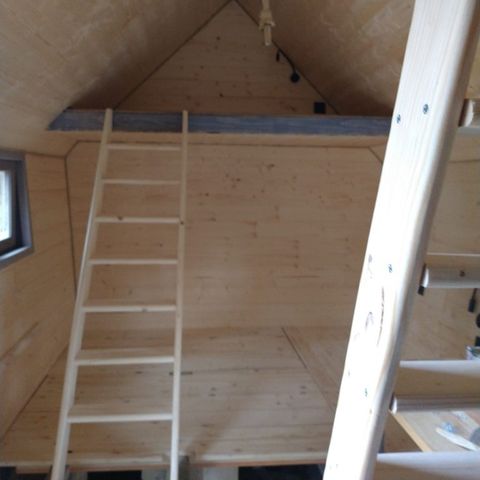 HÉBERGEMENT INSOLITE 3 personnes - CABANE KYARA