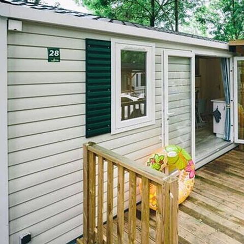 Stacaravan 4 personen - Mobile-home | Comfort | 2 Slaapkamers | 4 Pers. | Verhoogd terras | Airconditioning.