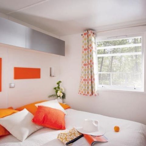 Stacaravan 2 personen - Stacaravan Standaard 18m² (1 kamer) + TV + halfoverdekt terras