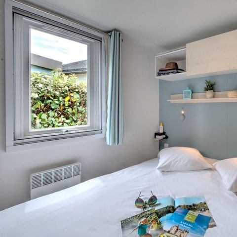 Stacaravan 6 personen - Homeflower Premium 35m² (3 kamers) + CLIM + halfoverdekt terras + TV + Bedlinnenpakket + handdoeken