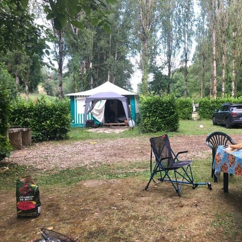 BUNGALOW TOILÉ 4 personnes - LAGUNA sans sanitaires