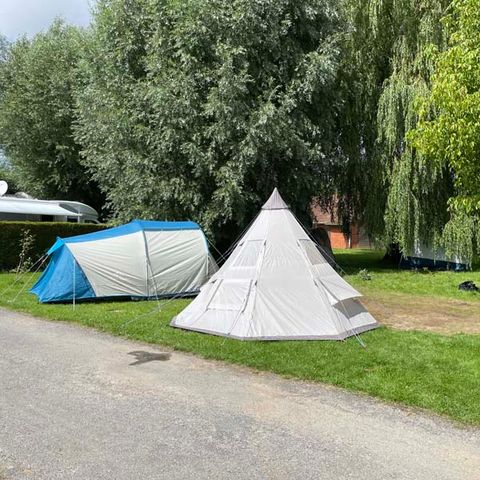 PIAZZOLA - Pacchetto per 2 persone + roulotte/tenda o camper + elettricità 6A + 1 veicolo