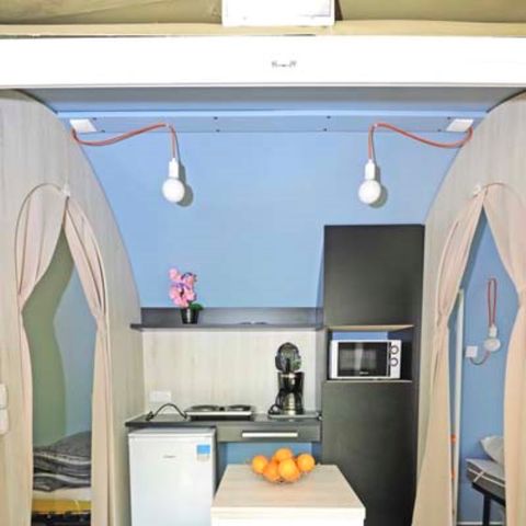 Canvas and wooden tent 4 persons - Coco Sweet - 2 bedrooms - (no bathroom)