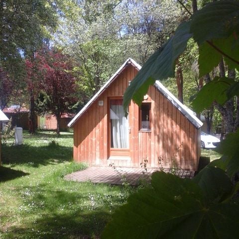 BUNGALOW 4 personas - TRAPPER sin instalaciones sanitarias