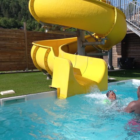 LES CHALETS DU LAC BELCAIRE - Camping Aude - Image N°3
