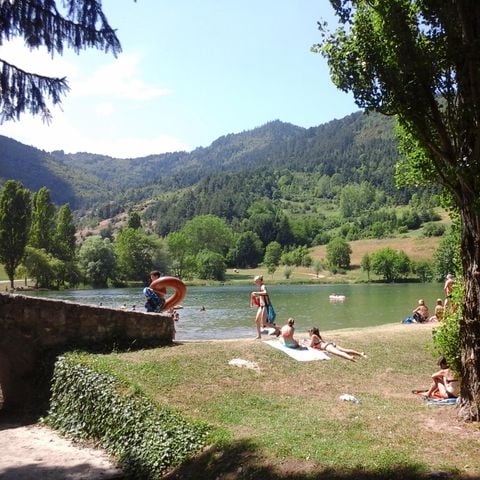 LES CHALETS DU LAC BELCAIRE - Camping Aude - Image N°2