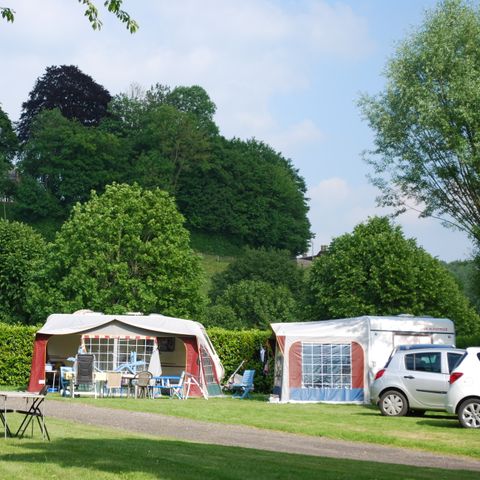 Kampeerplaats - 1 auto - Tent of caravan